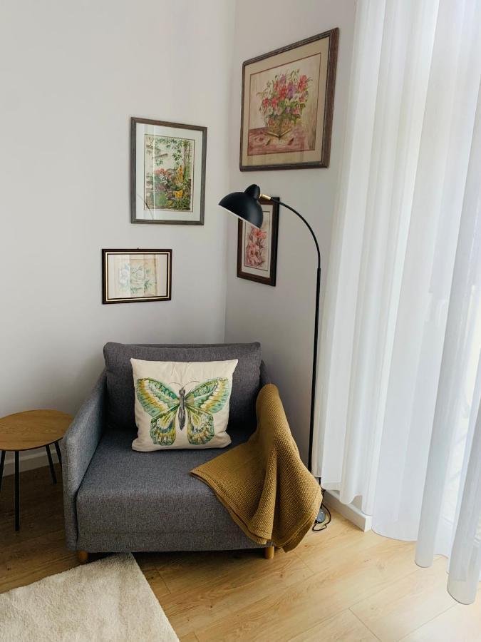 Margaret Boulevard Apartment - With Balcony Budapest Bagian luar foto